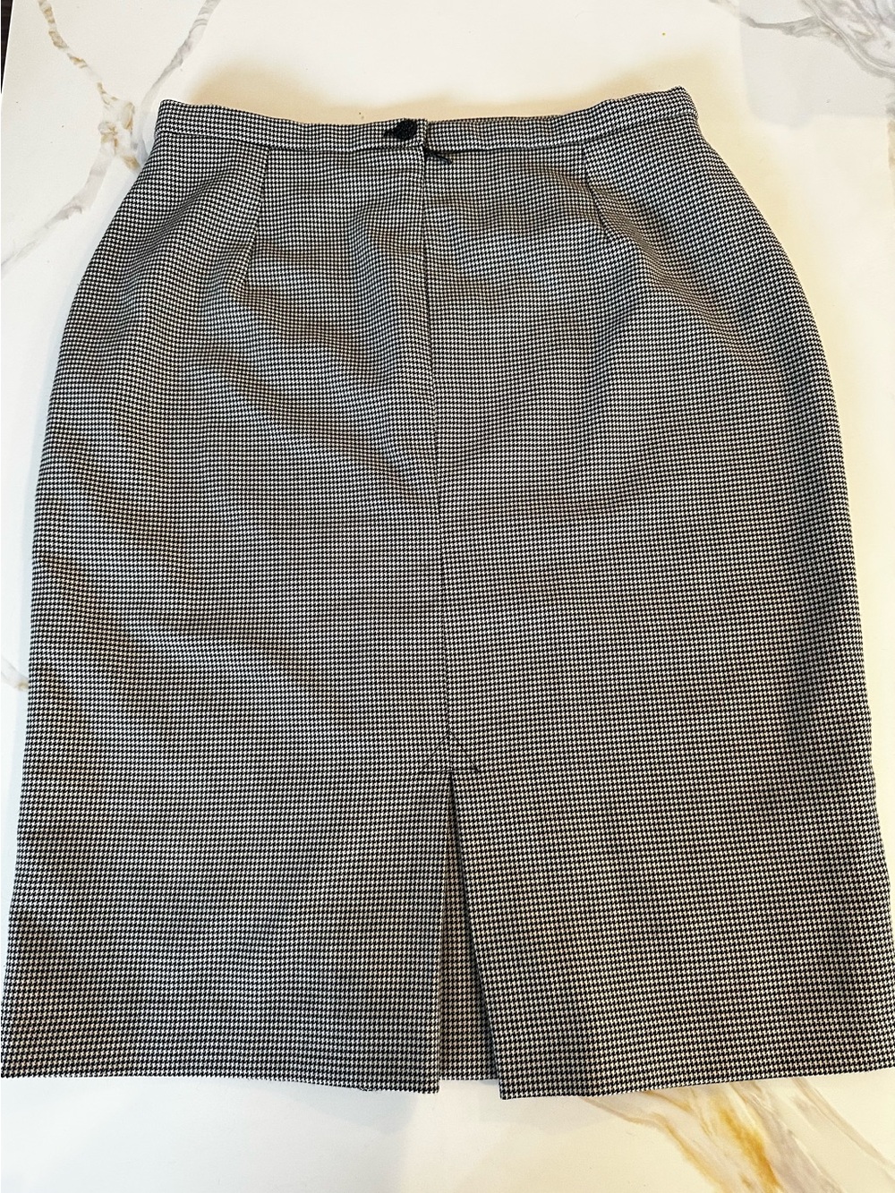 Wool-Blend Black and White Houndstooth Pencil Skirt